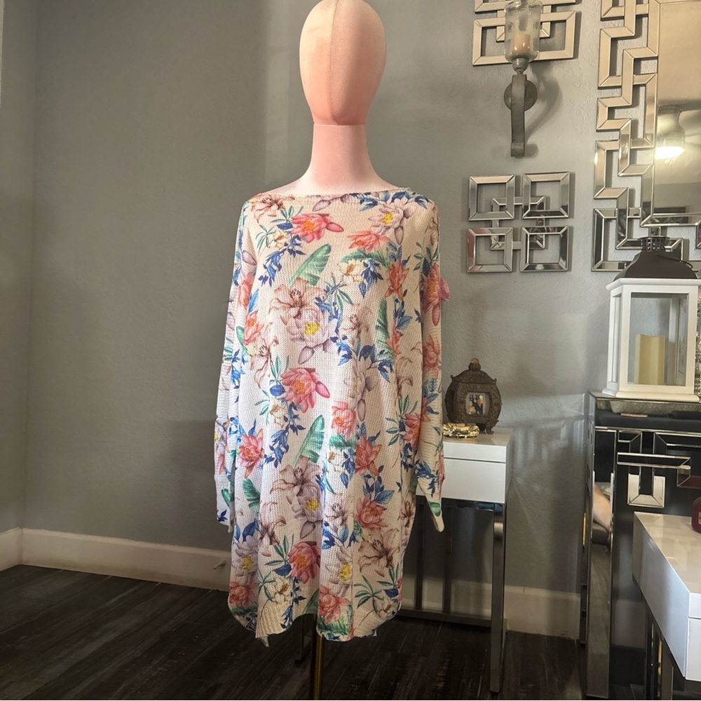 Floral Knit Top with Multicolor‎ Designer M